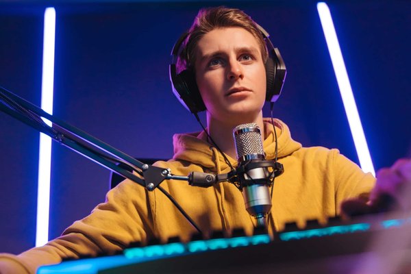 How Are eSports Teams Leveraging AI for Strategic Advantage?